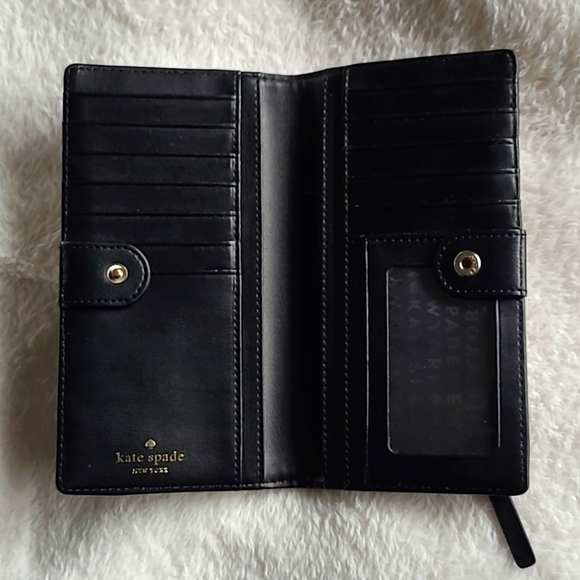 Kate Spade Wallet - Picture 2 of 4